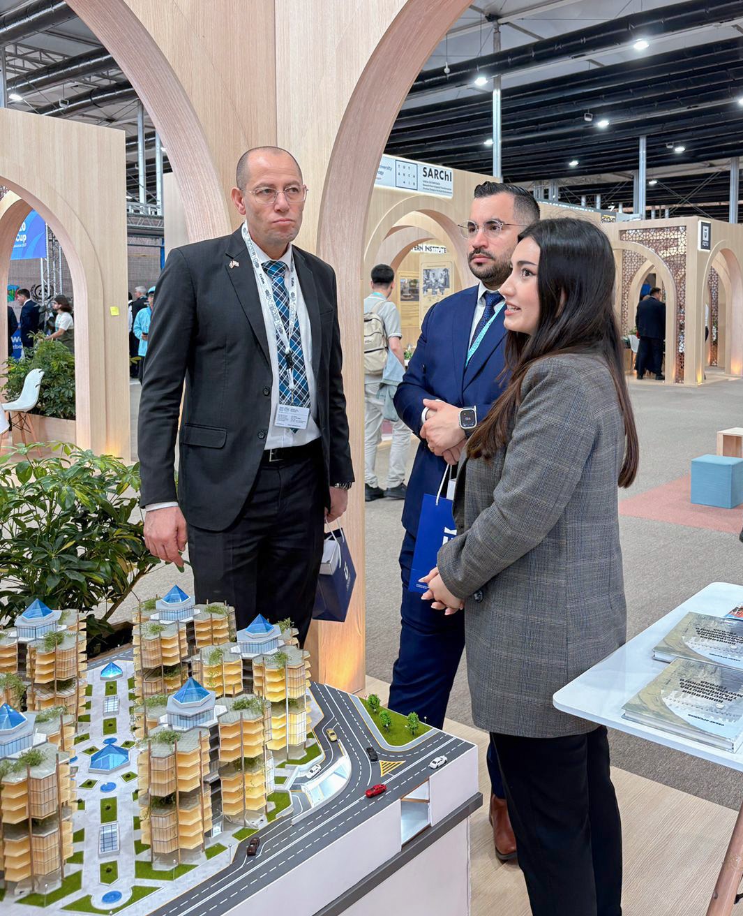 BMU WUF13-də innovativ konsept layihələrlə təmsil olunur - FOTOLAR